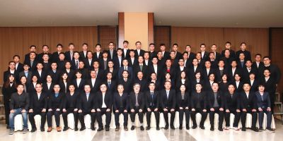 奋楫笃行守初心 踔厉高昂新征程——伟易博医药2023年度谋划事情聚会暨销售先进表扬大会圆满召开