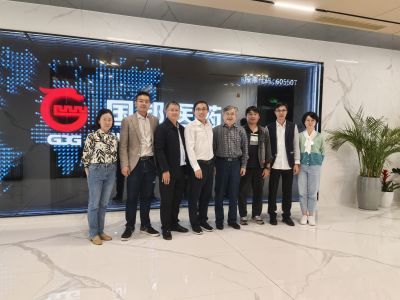 中国药科大学副校长齐炼文一行莅临伟易博医药考察交流